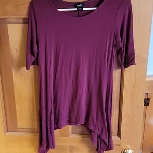 Women's flowy top